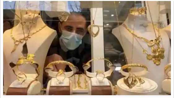 Gold Price Review: सोना 9017 रुपये तक हो चुका है सस्ता, क्या 45000 तक आएगा भाव