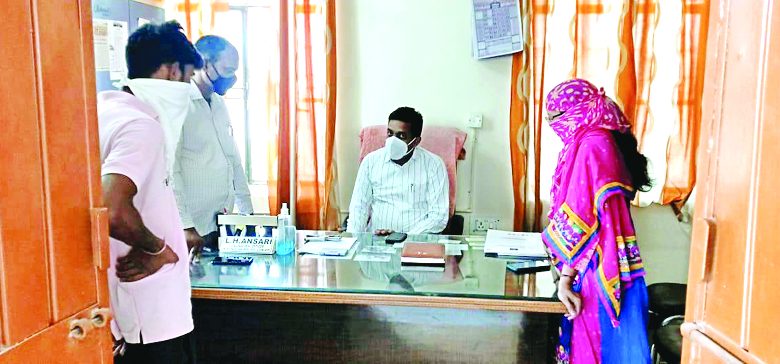 विकास अधिकारी ने बैठक कर दिये  गाईडलाईन की पालना के निर्देश