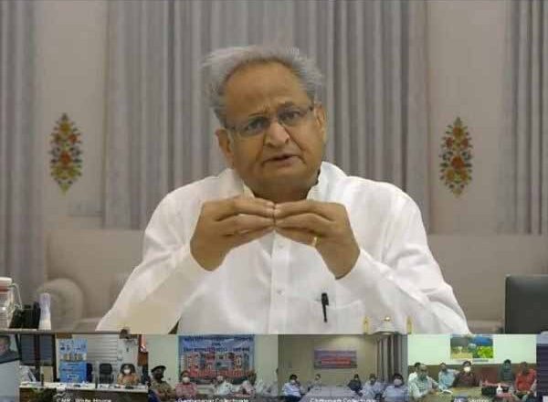 गहलोत का सियासी क्वारैंटाइन:पायलट खेमे की नाराजगी के बीच गहलोत का मुलाकातों-बैठकों से इनकार, केवल वर्चुअल बैठक करेंगे; टल सकता है मंत्रीमंडल विस्तार