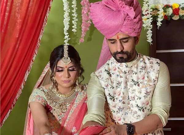 वेडिंग बेल्स:’कुंडली भाग्य’ फेम ईशा आनंद शर्मा ने पायलट वासदेव सिंह जसरोटिया से की शादी, बोलीं- हम एक दूसरे के लिए बने हैं..यह एक क्रेजी लव-स्टोरी है