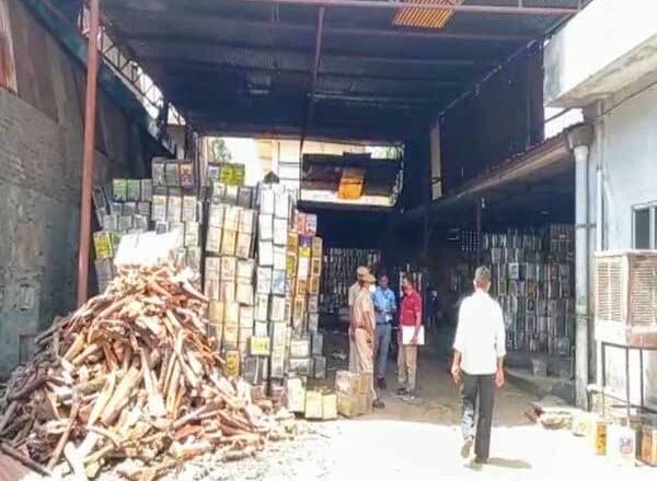 जयपुर में फैक्ट्री मालकिन की हत्या:लोहे के पीपे बनाने की फैक्ट्री में अकेली रहती थी बुजुर्ग महिला, कमरे के आसपास बिखरे थे खून के छींटे, सिर में चोट के गहरे निशान
