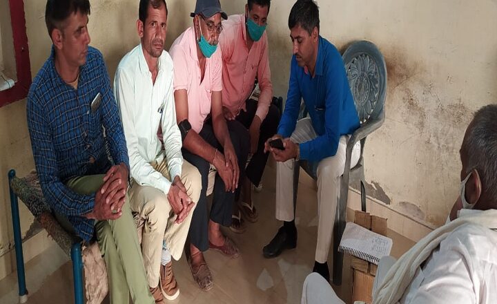 जैविक खेती अपनाने के लिए लगाया कैम्प