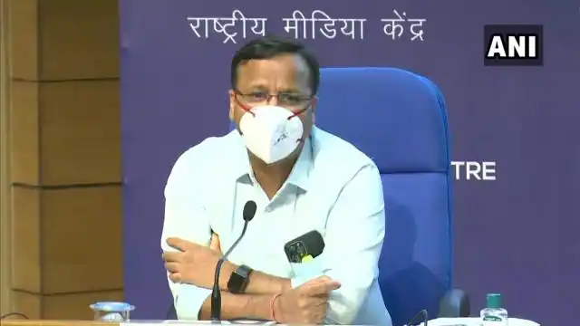 कोरोना प्रोटोकॉल माने बिना पर्यटन को निकल रहे हैं लोग, फिर लागू की जा सकती हैं बंदिशें: स्वास्थ्य मंत्रालय