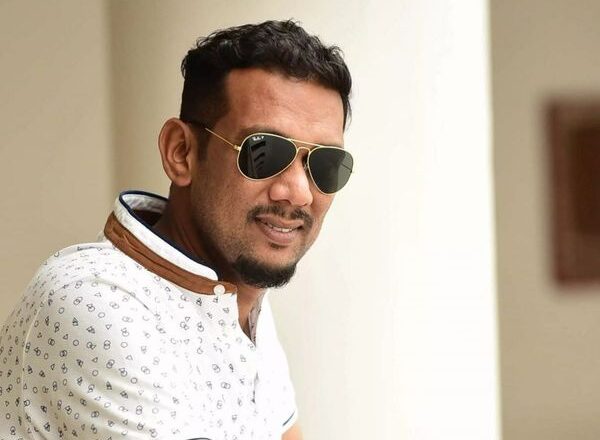 मलयालम एक्टर सबुमोन अब्दुस्समद ने ट्रांसजेंडर्स के खिलाफ सोशल मीडिया पर ग्रुप बनाया, पूछा- क्या ट्रांसवुमन वाकई महिला है?