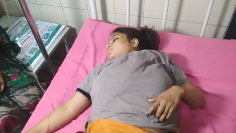बैंक PO का एग्जाम देने आई कोमल मावठा घूमने गईं तो वापस नहीं लौटीं, परिजनों ने फोन लगाए, एंबुलेंस ड्राइवर ने बताया- आपकी बेटी SMS में है