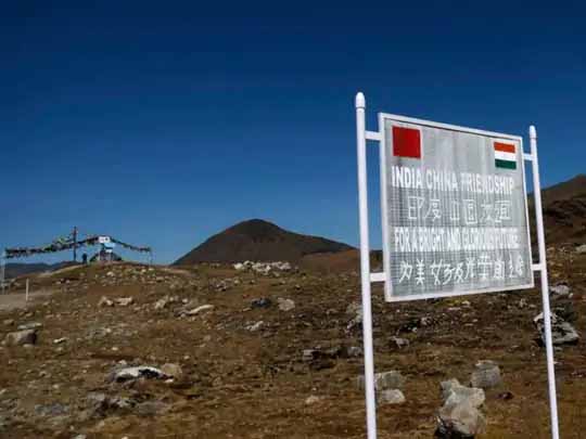 लद्दाख, अरुणाचल और सिक्किम में LAC के पास फिर पक्की सड़कें और इमारतें बना रहा है चीन