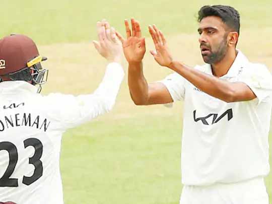 टेस्ट सीरीज से पहले काउंटी चैंपियनशिप में 6 विकेट झटके; अश्विन की बदौलत सरे ने समरसेट को 69 रन पर ऑलआउट किया