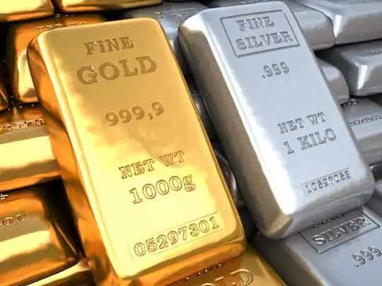 फीकी पड़ी सोने की चमक:हफ्ते के पहले दिन सोने-चांदी में गिरावट, सोना 48,000 और चांदी 68,000 के नीचे आई