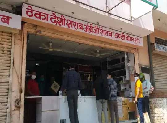 राजस्थान में शराब की दुकानें सुबह 6 बजे नहीं खुलेंगी:वित्त विभाग ने पुराने टाइमिंग के मुताबिक 10 से शाम 8 बजे तक खोलने की दी अनुमति, लॉकडाउन में पाबंदी के कारण सुबह खोलने की दी थी छूट