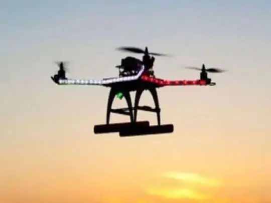 जम्मू में फिर ड्रोन एक्टिविटी:​​​​​​​सतवारी इलाके में उड़ता दिखा ड्रोन, सुरक्षा एजेंसियां अलर्ट; इलाके के पास ही कैंट और एयरफोर्स स्टेशन