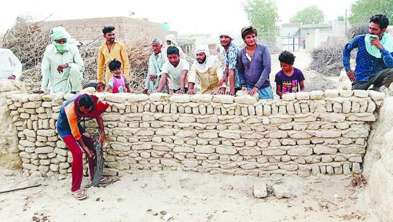 लंबे समय से बंद पड़ा रास्ता खुला