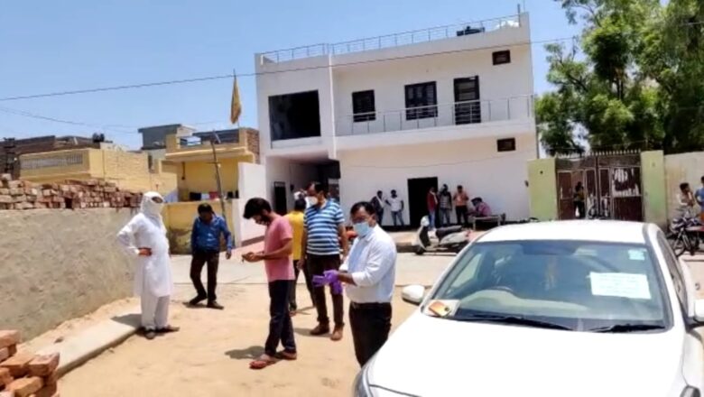 घर के आगे की फायरिंग, हत्या प्रयास का मुकदमा