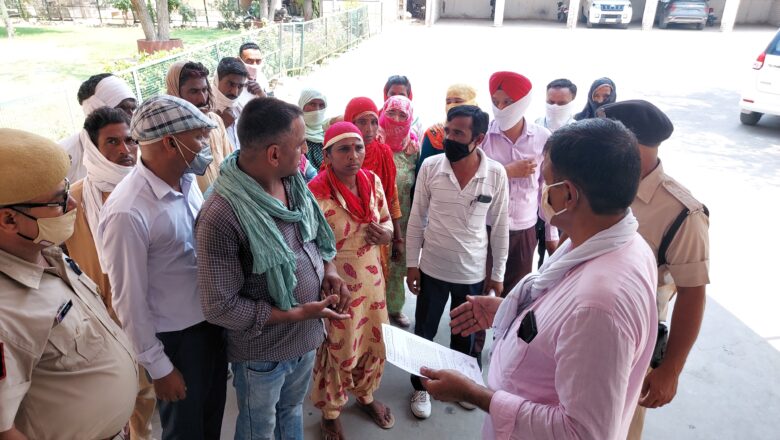 ठगी की शिकायत करने गई महिला को थाना से धक्का मारकर भगाने का आरोप
