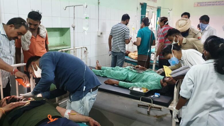 भीषण सड़क हादसे में दो की मौत, पांच गंभीर घायल