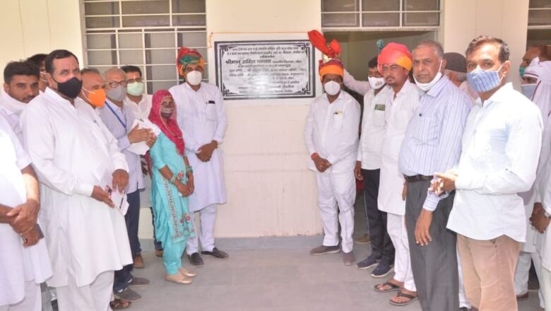 टोपरियां विद्यालय में कम्प्यूटर लैब व लाइब्रेरी हॉल का लोकार्पण