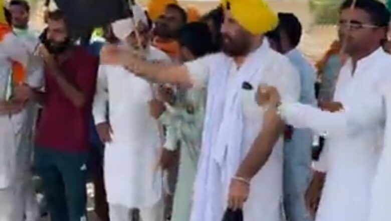 संगत दर्शन के लिए गांव में गए भाजपा के पूर्व मंत्री गुरजंटसिंह बराड़ का किसानों द्वारा विरोध, धक्का-मुक्की और झड़प