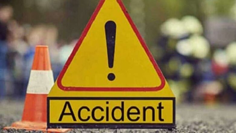 बेकाबू कार पेड़ से टकराई, दो युवक घायल