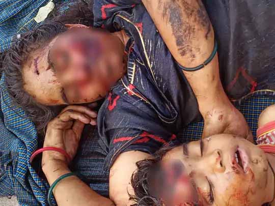 ट्रेन की चपेट आए मां-बेटे, मौत:तीन साल के बेटे के साथ रेलवे ट्रैक के पास से गुजर रही थी, ट्रेन की टक्कर से उछलकर दूर गिरे मां-बेटे, मौके पर ही दम तोड़ा