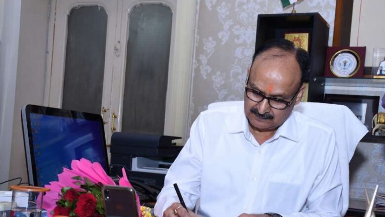 शिक्षण और शोध कार्यों को दिया जाएगा बढ़ावा प्रो. सतीश के. गर्ग ने वेटरनरी विवि के कुलपति पद का कार्य संभाला