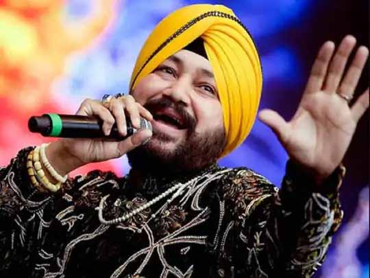 दलेर मेहंदी का 54वां जन्मदिन:सिंगर बोले- मैं फेक मिलियन व्यूज या फॉलोअर्स खरीदने में विश्वास नहीं करता