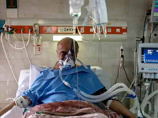 लैंसेट जर्नल की स्टडी:कोविड होने के अगले 2 हफ्तों में हार्ट अटैक और स्ट्रोक का खतरा तीन गुना, इसलिए वैक्सीन लगवाना बेहद जरूरी; स्वीडन के वैज्ञानिकों का दावा