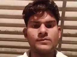 मरने से पहले बनाया VIDEO:प्रेमिका के भाइयों से परेशान होकर बीएससी स्टूडेंट ने खा लिया था जहर, बोला- बहन को उठाने की धमकी देते थे, इसलिए मर रहा हूं