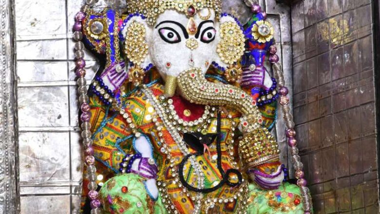 मंदिर सजे, मोदक बने, घर-घर होगा प्रथम पुज्य का पूजन