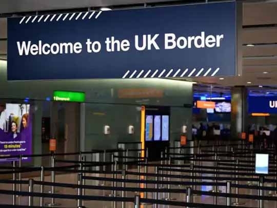 ब्रिटेन कोवीशील्ड अप्रूवल विवाद; UK ने कहा- हमें भारत के वैक्सीन सर्टिफिकेट पर भरोसा नहीं