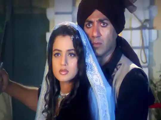 नवंबर से फ्लोर पर जाएगी सनी देओल-अमीषा पटेल की ‘गदर-2’, आदित्य चोपड़ा ने ठुकराया OTT प्लेटफॉर्म से मिला 400 करोड़ का ऑफर