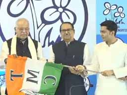 गोवा के पूर्व मुख्यमंत्री फलेरियो कोलकाता पहुंचकर TMC में शामिल, दो दिन पहले कांग्रेस से इस्तीफा दिया था