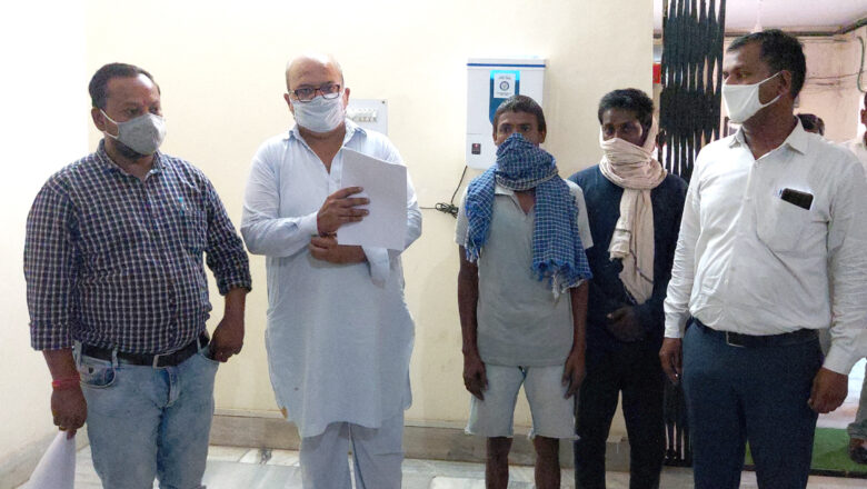 ढाई माह बाद भी शासन-प्रशासन की तरफ से नहीं मिली आर्थिक मदद