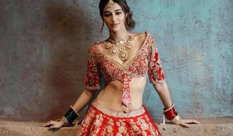 अनन्या पांडे ने ब्राइडल लहंगे में कराया फोटोशूट