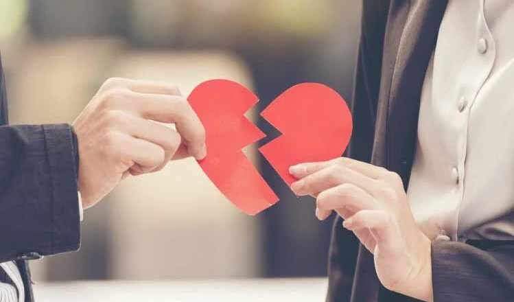ब्रेकअप के गम से खुद को बाहर निकालने के ये हैं चार कारगर तरीके, सारी चिंता हो जाएगी दूर