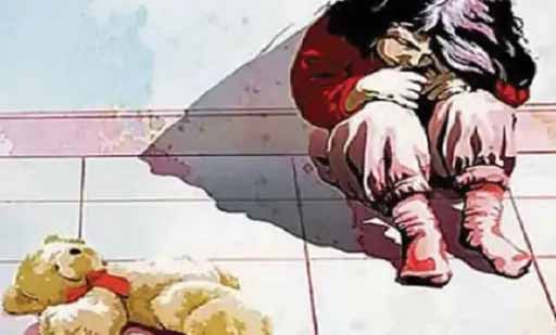 3 साल की मासूम से रेप:वारदात से डरी और सहमी कुछ बोल नहीं पाई, मां को इशारों में बताया उस दिन क्या हुआ