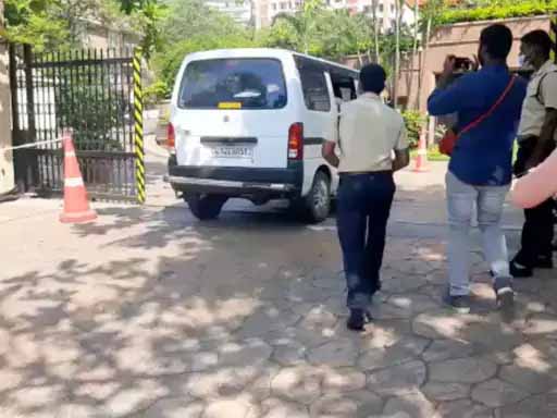मुंबई के बांद्रा और जुहू में NCB की छापेमारी, ताज लैंड्स एंड होटल में भी पहुंचे अधिकारी
