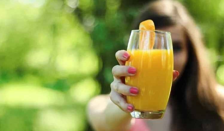 सेहत के लिए बड़ा फायदेमंद है इस फल का जूस