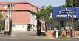 दिवाली से पहले आयकर छापे:गंगानगर, जयपुर में कांग्रेस नेता और बिल्डर समूह के 33 ठिकानों पर आईटी रेड