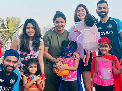 अनुष्का शर्मा-विराट कोहली की बेटी वामिका बनी परी, हार्दिक पंड्या का बेटा भूत वाली ड्रेस में आया नजर