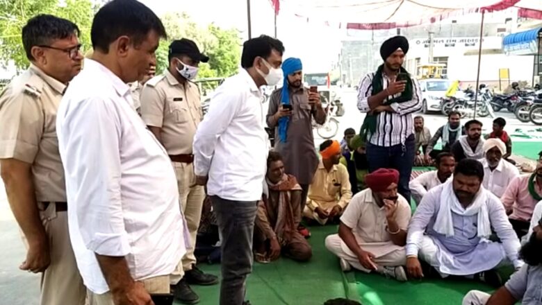 लाठीचार्ज मामले की जांच का मिला आश्वासन