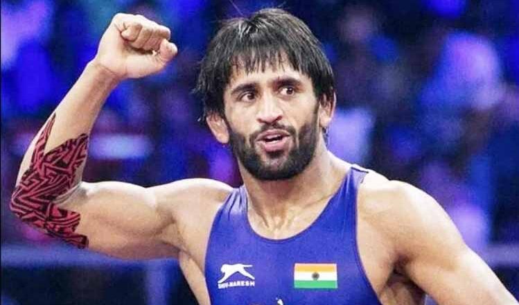 कुश्ती: गुरुओं के समर्थन में उतरे बजरंग