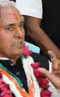 ‘जहरीली से अच्छा है सरकारी शराब पीएं’: गहलोत के आबकारी मंत्री बोले- लोग जहरीली शराब पीकर मरने से अच्छा सरकारी खरीदें; शराबबंदी नहीं करेंगे
