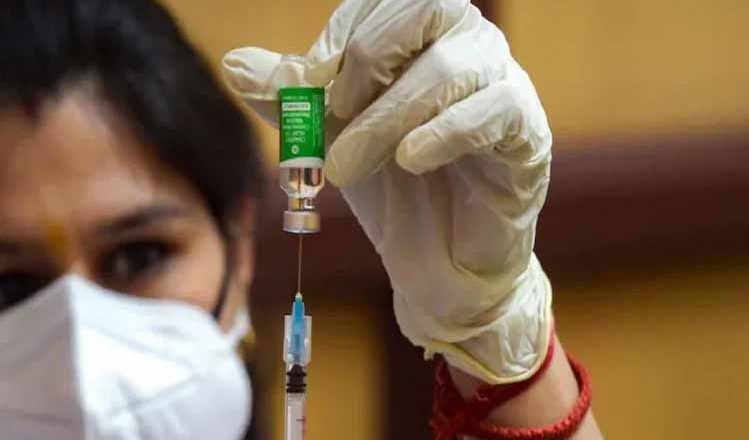 बड़ा सवाल: क्या वैक्सीन की दोनों डोज संक्रमण से सुरक्षा की गारंटी हैं? अध्ययन में सामने आई यह बात