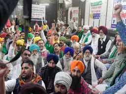 किसानों की बैठक में बड़ा फैसला, MSP पर बनने वाली कमेटी के लिए 5 नामों पर सहमति; अगली मीटिंग 7 को