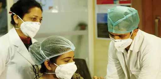 CSIR के पूर्व प्रमुख ने कहा- कोरोना के नए वैरिएंट के खिलाफ शील्ड की तरह काम करेगी वैक्सीन