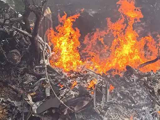 CDS रावत का हेलिकॉप्टर क्रैश:MI-17 घने जंगल में गिरते ही चकनाचूर हुआ, बुरी तरह जल चुके 11 शव बरामद