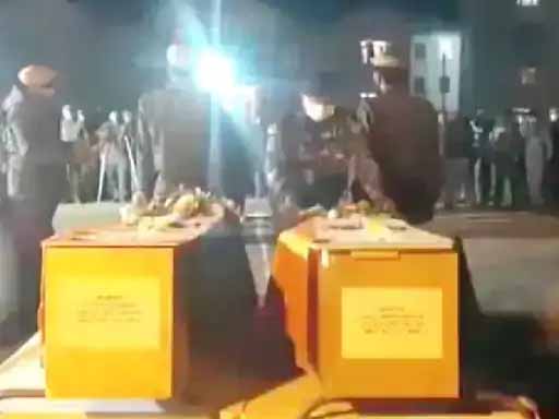 बांदीपोरा अटैक का CCTV फुटेज:पाकिस्तानी आतंकी ने किया था पुलिस पार्टी पर हमला