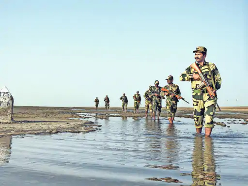 पाक के साथ पानी और जानवर भी जवानों के दुश्मन