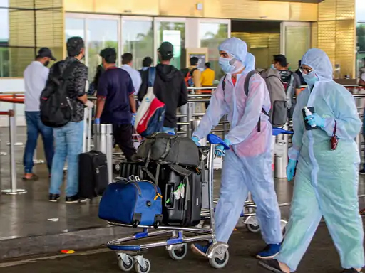 केरल में ओमिक्रॉन का पहला केस, आज 5 राज्यों में ओमिक्रॉन के 5 नए मामले मिले ; देश में कुल 38 केस