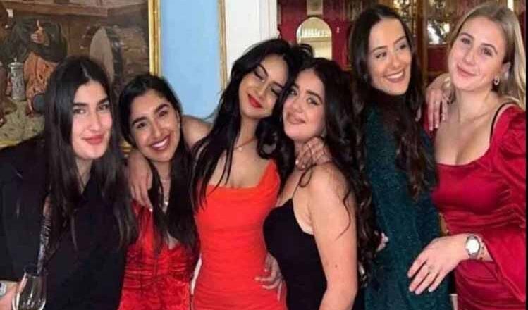 अजय देवगन-काजोल की बेटी न्यासा की फोटो वायरल