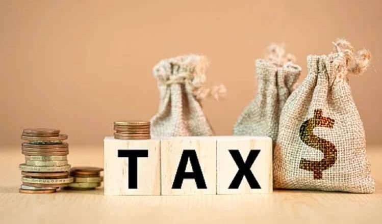 कैग की नसीहत: गलत आयकर गणना से हुआ 12476 करोड़ का नुकसान